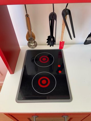 Cocinita DUKTIG IKEA + comida vajilla y accesorios