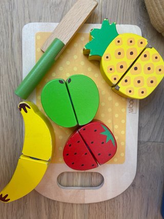 Cocinita DUKTIG IKEA + comida vajilla y accesorios