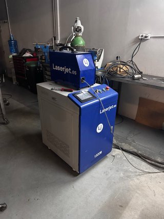 Soldadora Láser 1500W Usada