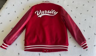 Bomber Bershka Roja Talla S