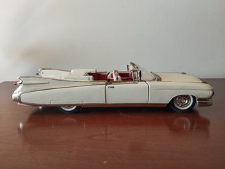 Cadillac Eldorado 1959 Maisto 1/18