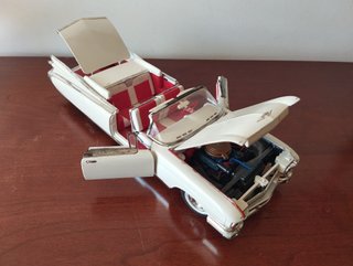 Cadillac Eldorado 1959 Maisto 1/18