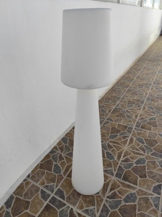 Figura decorativa moderna exterior/interior.