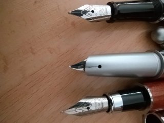 Tre penne stilografiche inedite