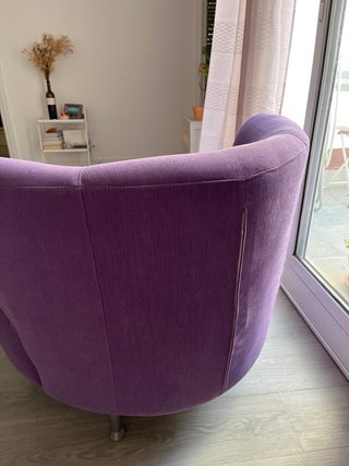 Butaca morada de tela