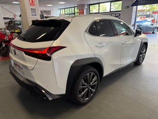 Lexus UX 300h F Sport 146 kW (199 CV)