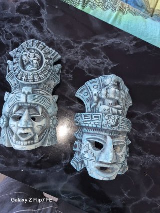 Máscara azteca decorativa