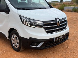 RENAULT Trafic Combi 9 2.0dCi Energy Blue