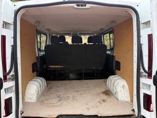 RENAULT Trafic Combi 9 2.0dCi Energy Blue