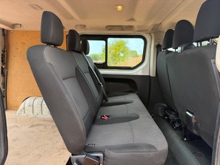 RENAULT Trafic Combi 9 2.0dCi Energy Blue