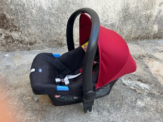 Chicco Trio: Silla Paseo, Cuco y Silla Coche