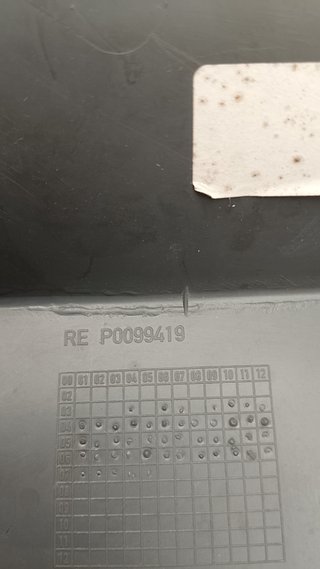MOLDURA BAJO PUERTA IZQ. MERCEDES VITO, VIANO W639