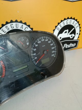 Cuadro SEAT W01M0920820E
