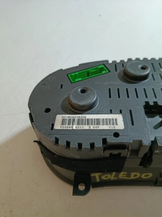 Cuadro SEAT W01M0920820E