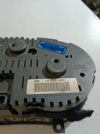Cuadro SEAT W01M0920820E