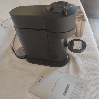 Cafetera Nespresso Vertuo Next Nueva
