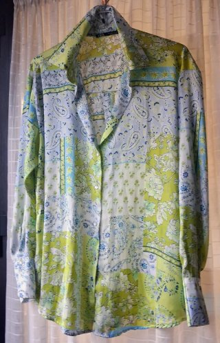 Zara Blusa Estampada Pasley verde lima azul. T -L