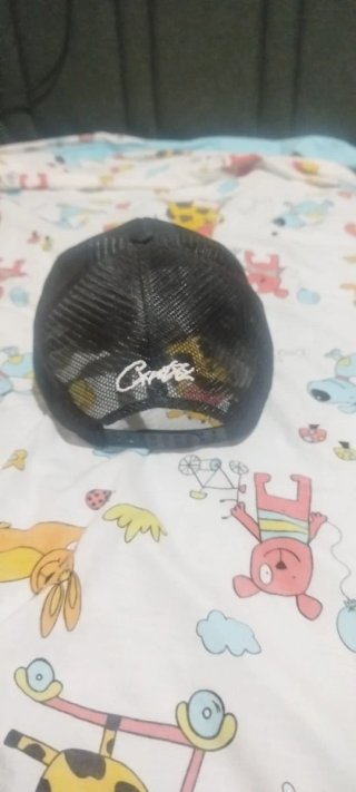 Gorra Corteiz Negra con Estrellas