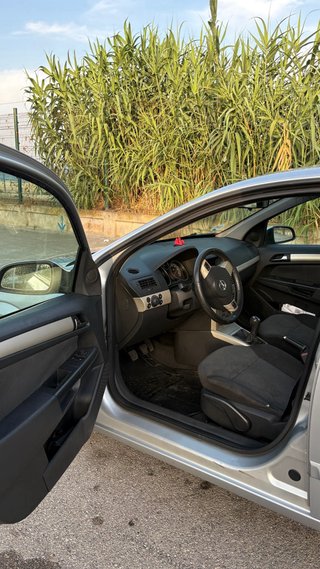 Opel Astra 2007