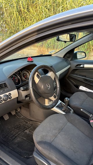 Opel Astra 2007