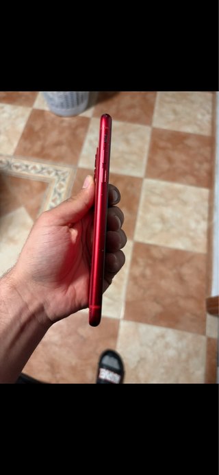 iPhone 11 Rojo