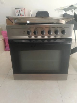 Vitrocerámica Teka 4 fuegos más horno