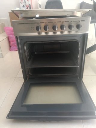 Vitrocerámica Teka 4 fuegos más horno
