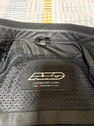 Traje de moto AXO MG4 negro y blanco