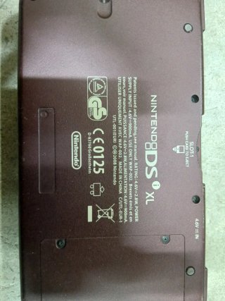 Nintendo DSi XL Marrone