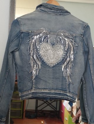 Chaqueta vaquera denim corazón alas lentejuelas