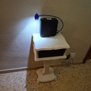 Mesita Auxiliar Madera Blanca y Marrón