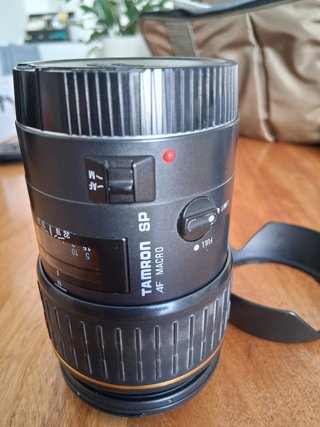 Tamron SP AF 90mm f/2.8 Macro 1:1