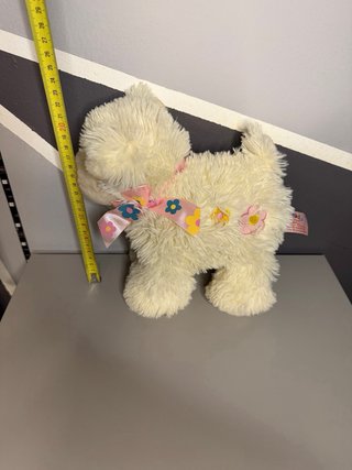 Peluche di pecora color crema