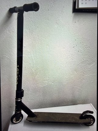 Patinete Negro