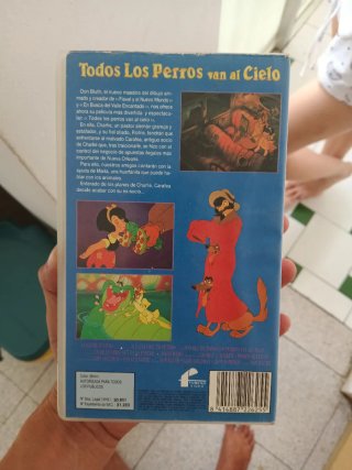 VHS Todos los perros van al cielo