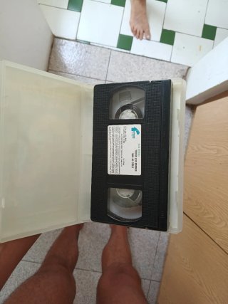 VHS Todos los perros van al cielo