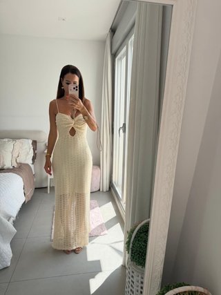 Vestido crochet largo beige