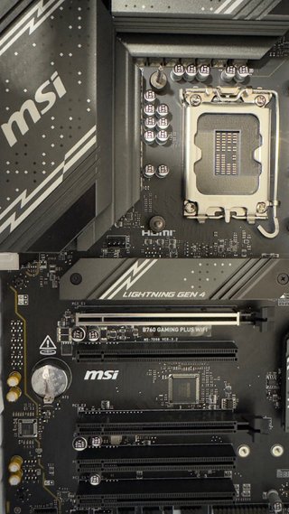 MSI B760 GAMING PLUS WIFI Placa Base  (Reparo)