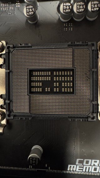 MSI B760 GAMING PLUS WIFI Placa Base  (Reparo)