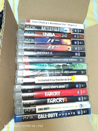 PS3 Super Slim 500GB + 21 Juegos