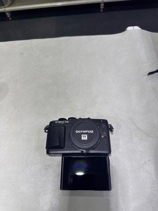 Camara Reflex Olympus PEN Lite E-PL6