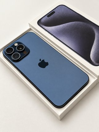 iPhone 15 Pro Max 256GB Blue Titanium