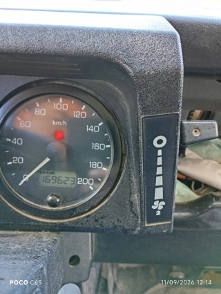 Land Rover Defender 2000