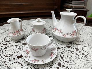 Juego de té porcelana vintage floral de Limoges