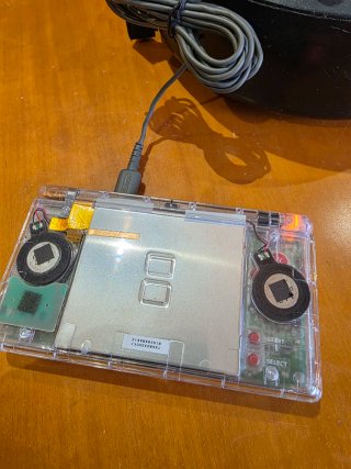 Nintendo DS Lite Transparente + Cargador original