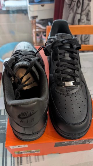 Nike Air Force 1 Supreme Negras