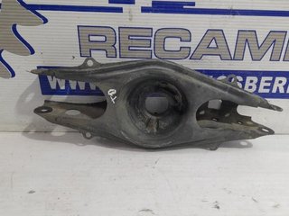 111105 a2043520402 brazo mercedes-benz clase e 2.1