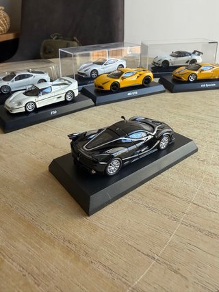 Ferrari FXX K 1/64 Negro