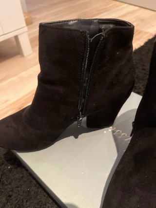 Botines de piel