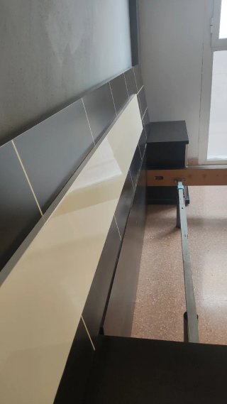 Cabecero, Mesitas y Estructura de Cama